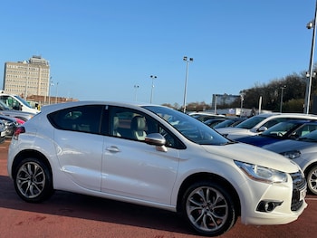 2012 (12) - 2.0 HDi DStyle 5dr - 08/2026 MOT - SERVICE HISTORY