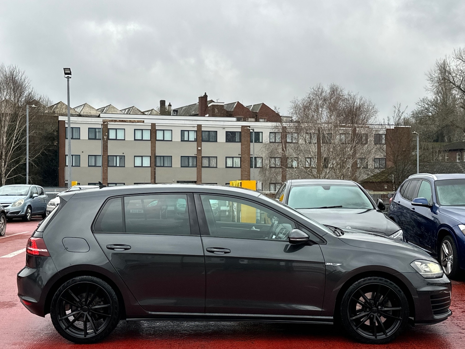 Used Volkswagen Golf 2016 for sale - 77461993: Photo 9