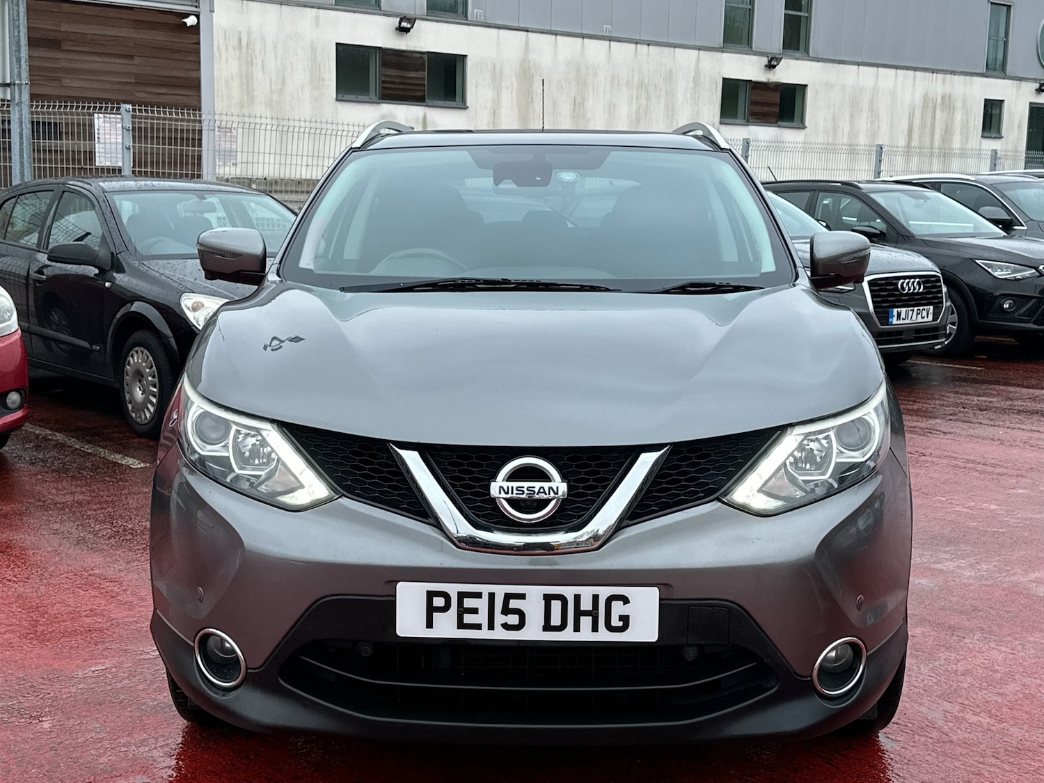 Used Nissan Qashqai 2015 for sale - 77687744: Photo 6