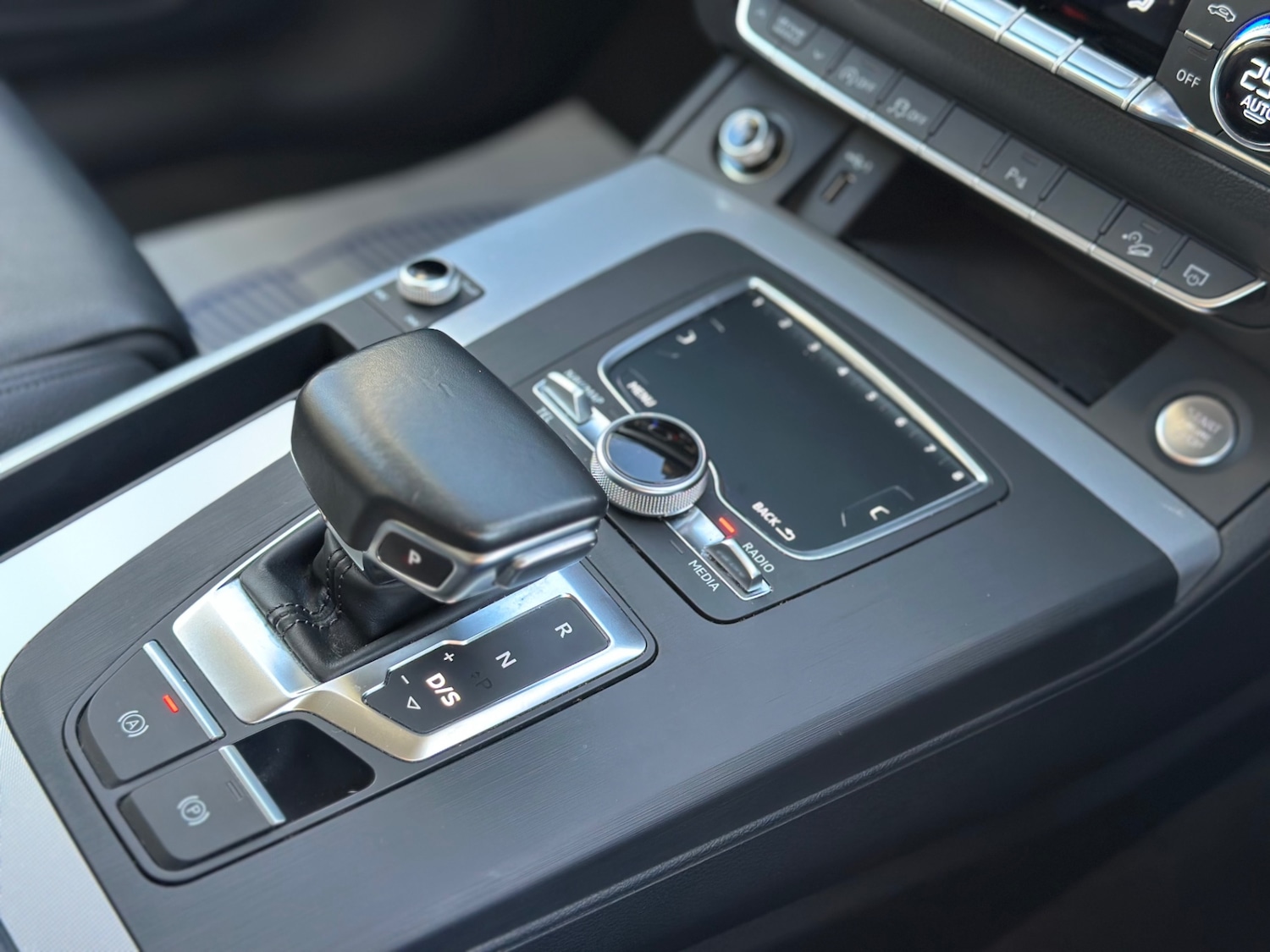 Used Audi Q5 2018 for sale - 76957904: Photo 23