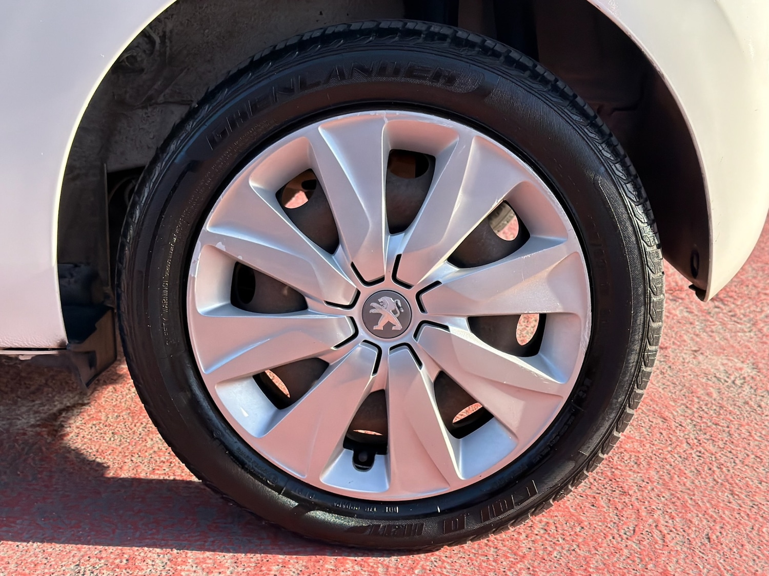 Used Peugeot 108 2015 for sale - 77704572: Photo 18