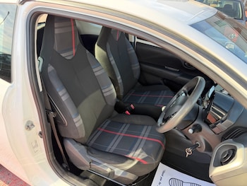 Used Peugeot 108 2015 for sale - 77704572: Photo