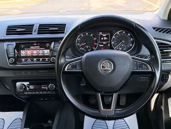 Used Skoda Fabia 2015 for sale - 78593423: Photo