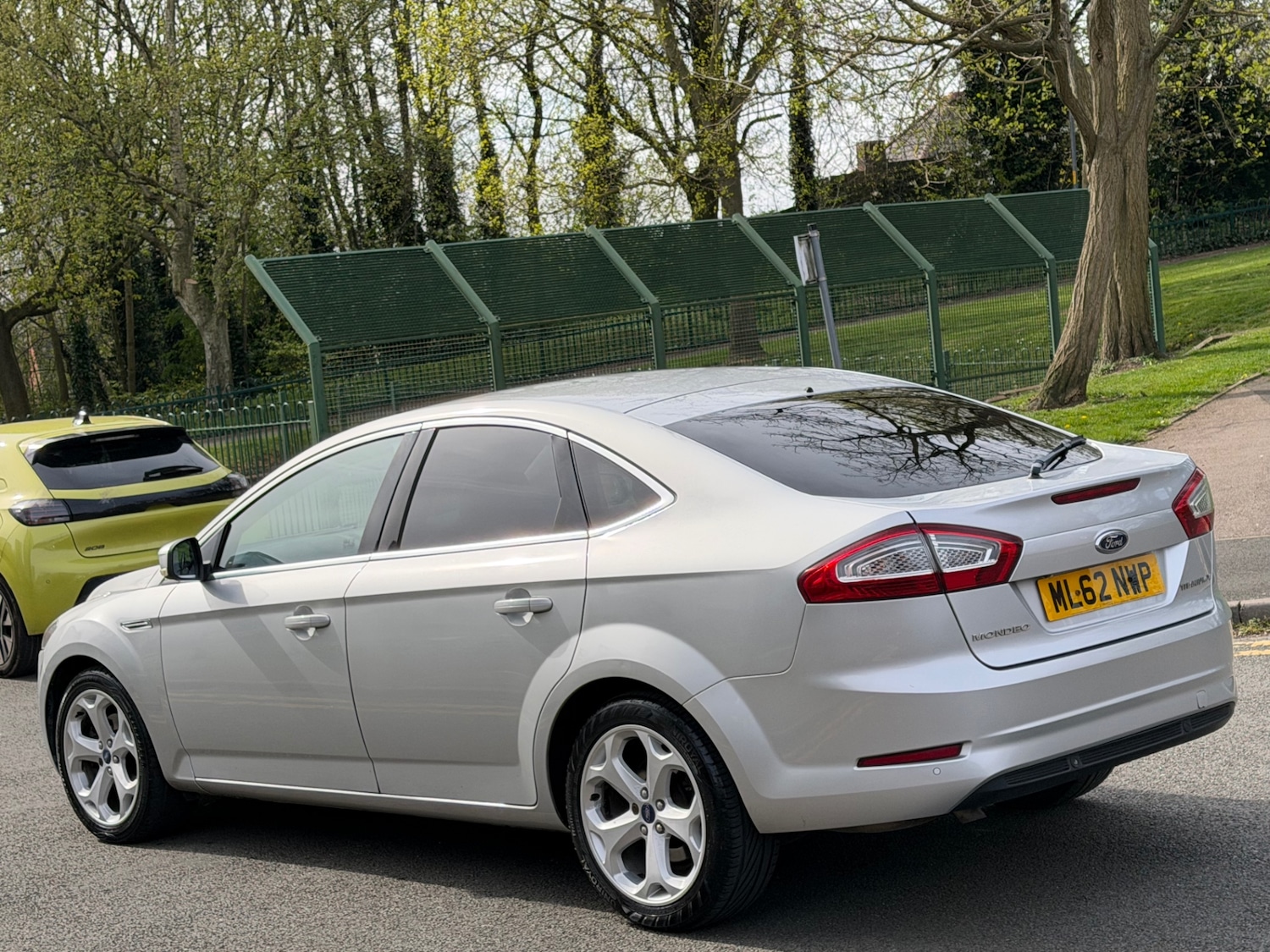 Used Ford Mondeo 2012 for sale - 78202564: Photo 2