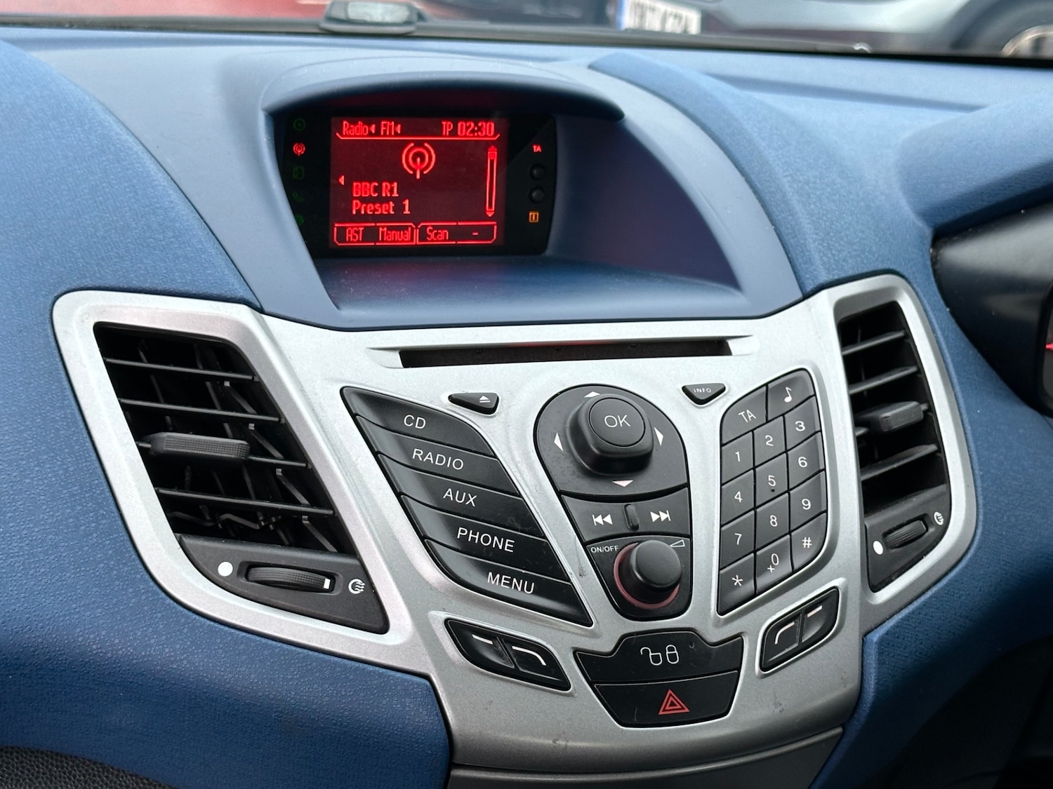 Used Ford Fiesta 2009 for sale - 76957267: Photo 15