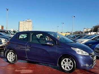 2013 (63) - 1.2 VTi Active 3dr - LOW 64k MILES - LONG MOT