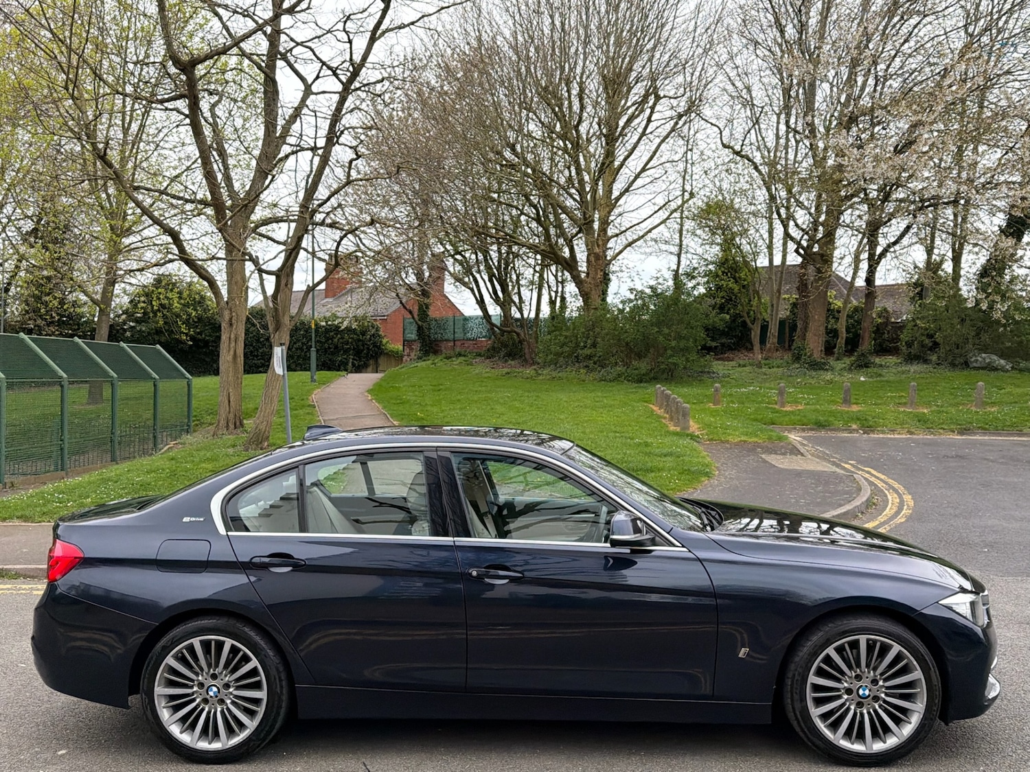 Used BMW 3 Series 2016 for sale - 78183192: Photo 9