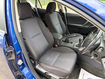 Used Mazda Mazda3 2011 for sale - 79038765: Photo