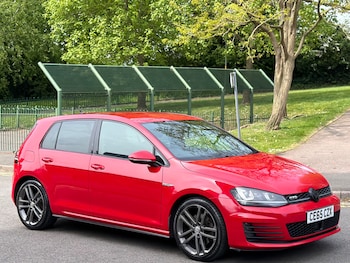 Used Volkswagen Golf 2015 for sale - 78470597: Photo