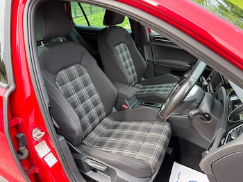 Used Volkswagen Golf 2015 for sale - 78470597: Photo