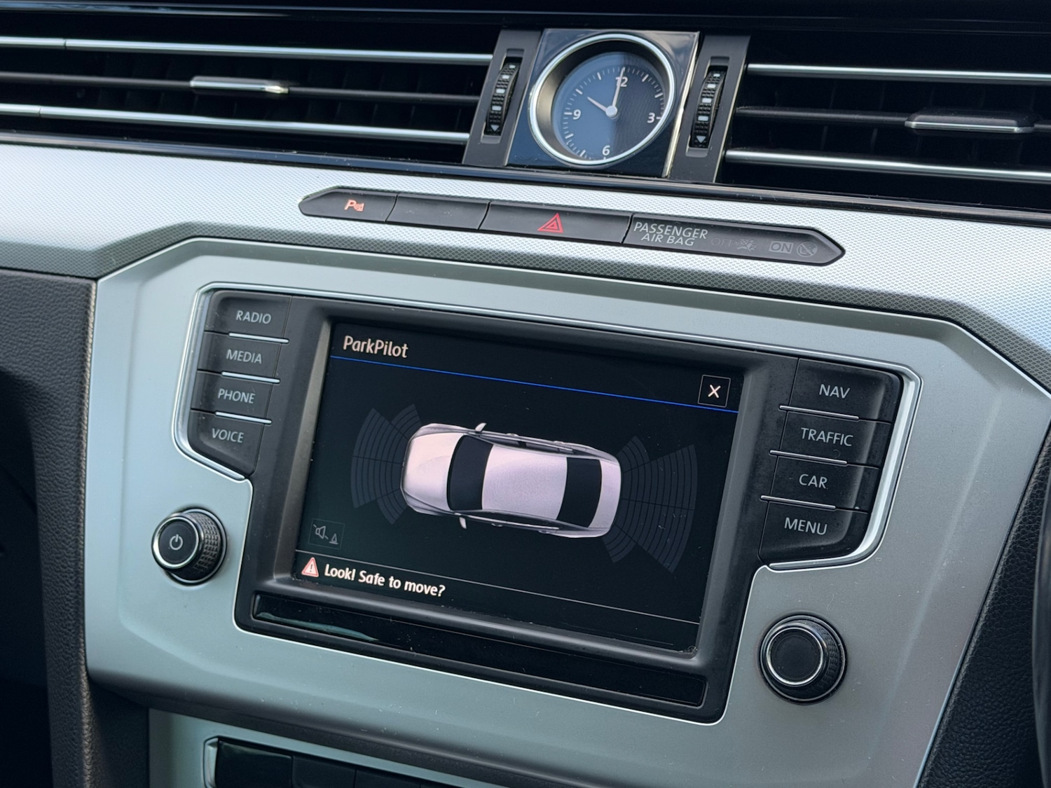 Used Volkswagen Passat 2017 for sale - 78039942: Photo 17