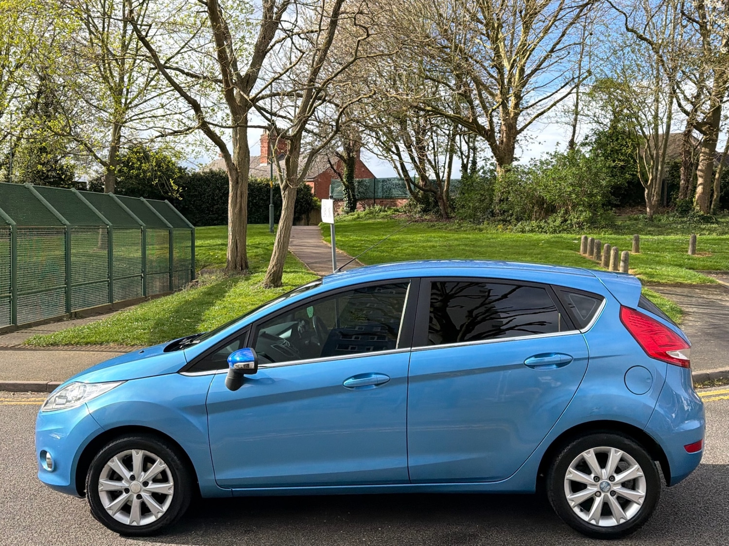 Used Ford Fiesta 2010 for sale - 78183270: Photo 10