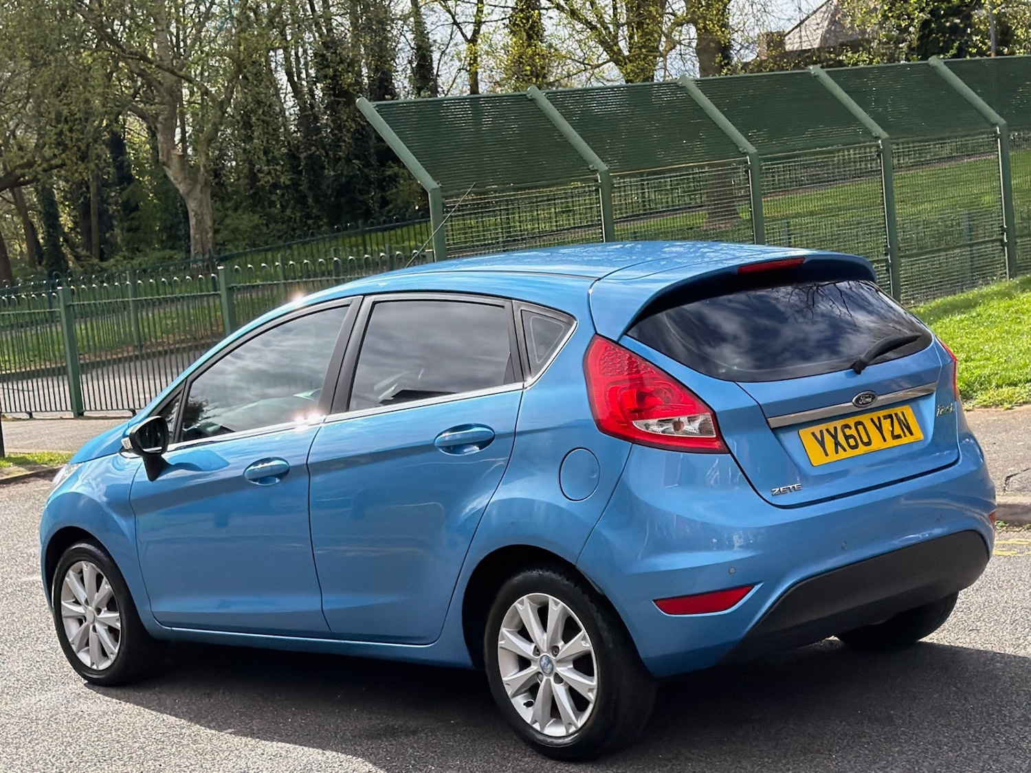 Used Ford Fiesta 2010 for sale - 78183270: Photo 2