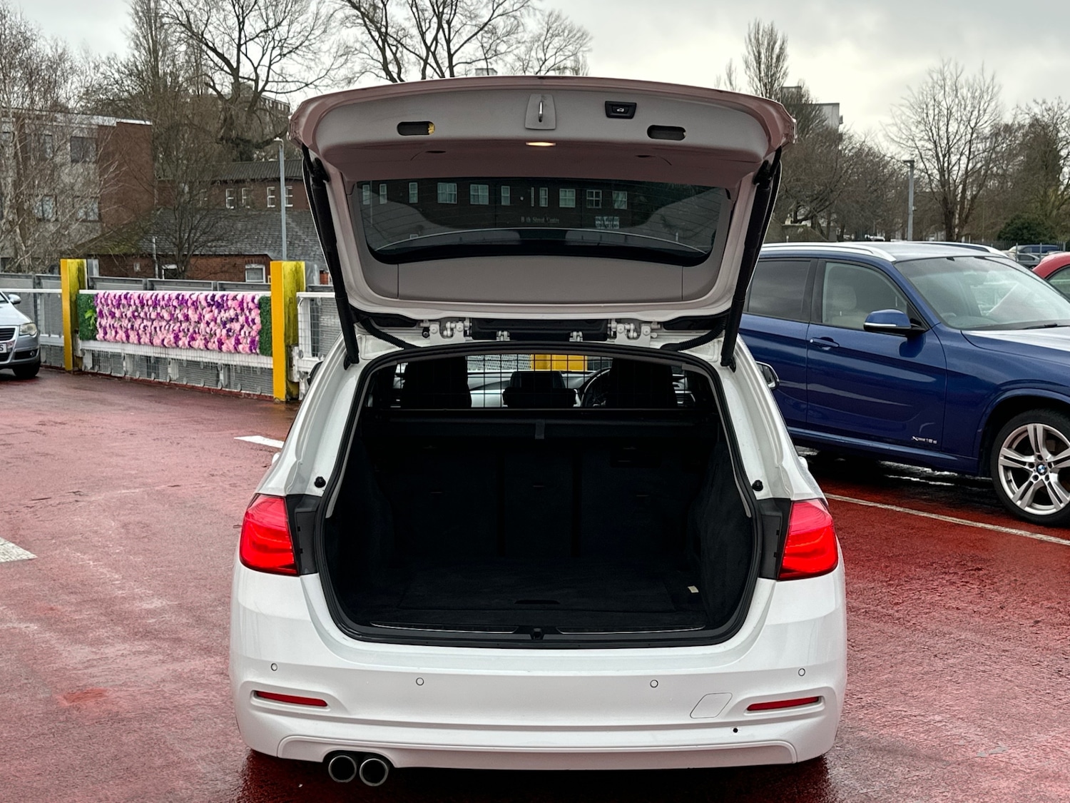 Used BMW 3 Series 2018 for sale - 76882073: Photo 11