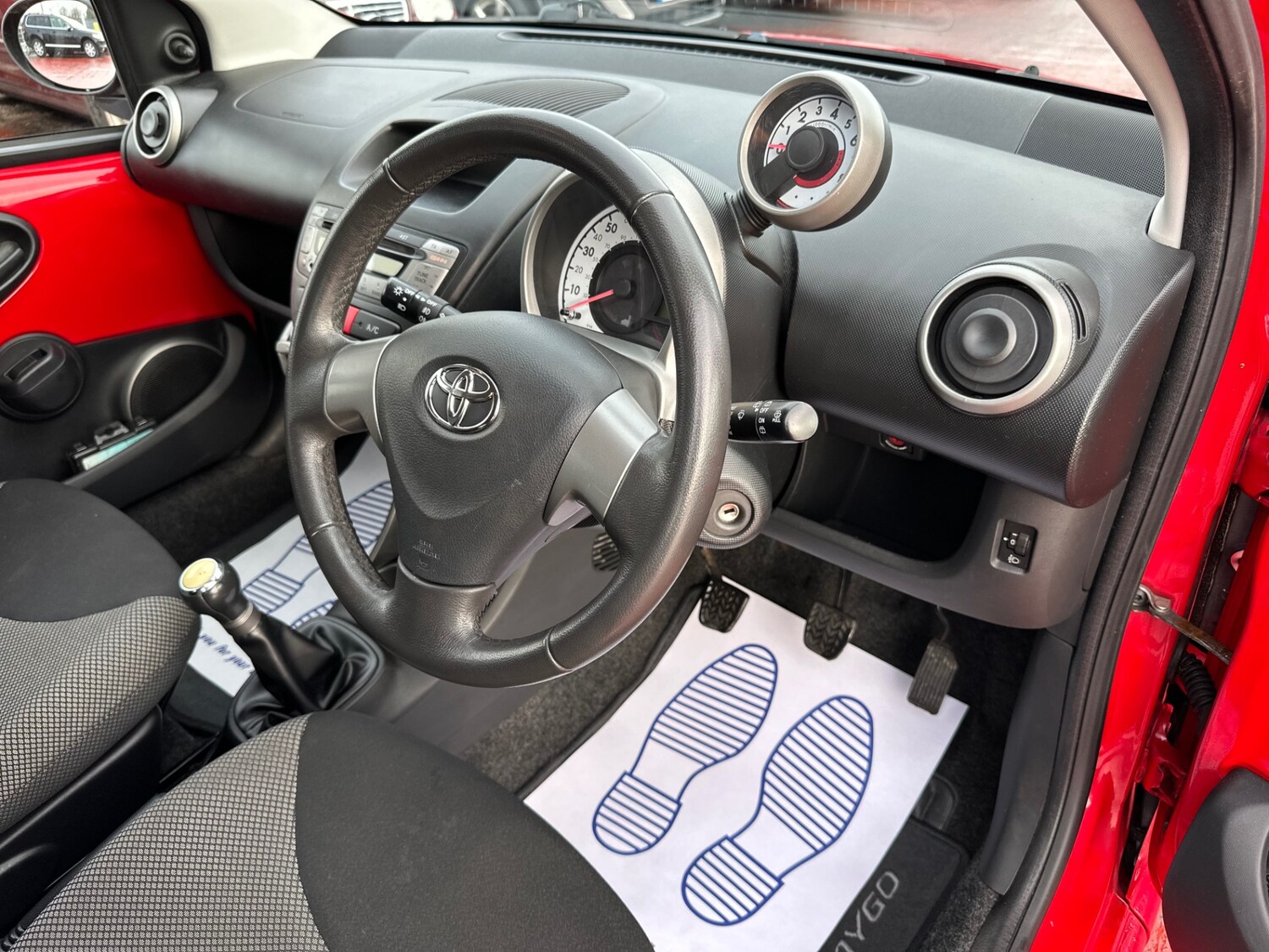 Used Toyota AYGO 2014 for sale - 77475767: Photo 12