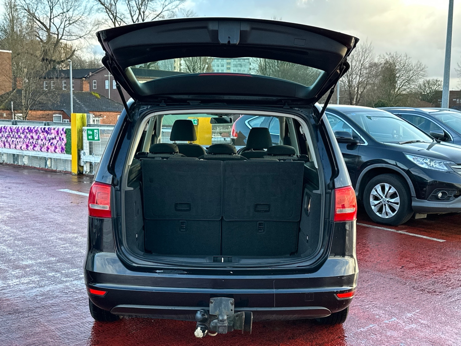 Used Volkswagen Sharan 2011 for sale - 77563468: Photo 11