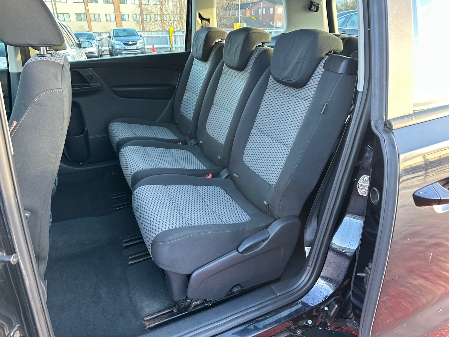 Used Volkswagen Sharan 2011 for sale - 77563468: Photo 15