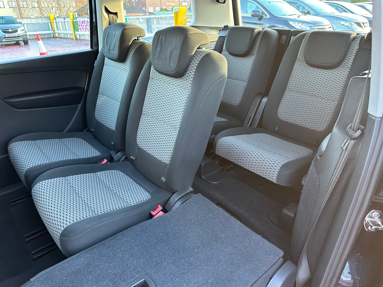 Used Volkswagen Sharan 2011 for sale - 77563468: Photo 20