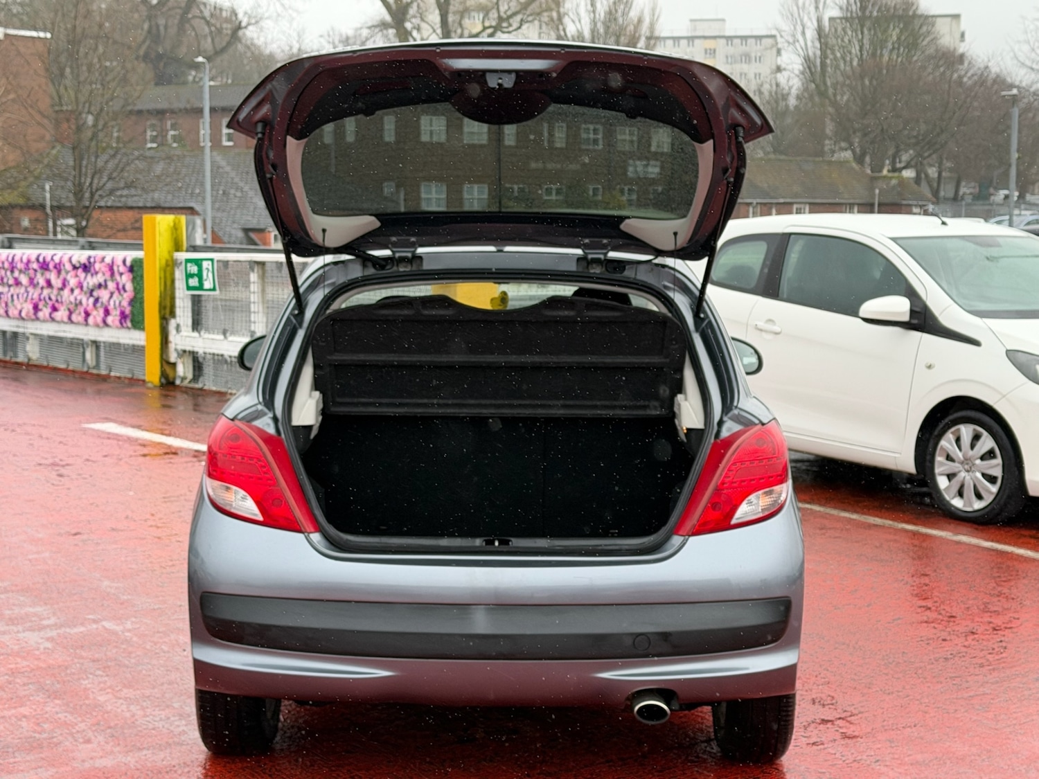 Used Peugeot 207 2010 for sale - 77704586: Photo 11