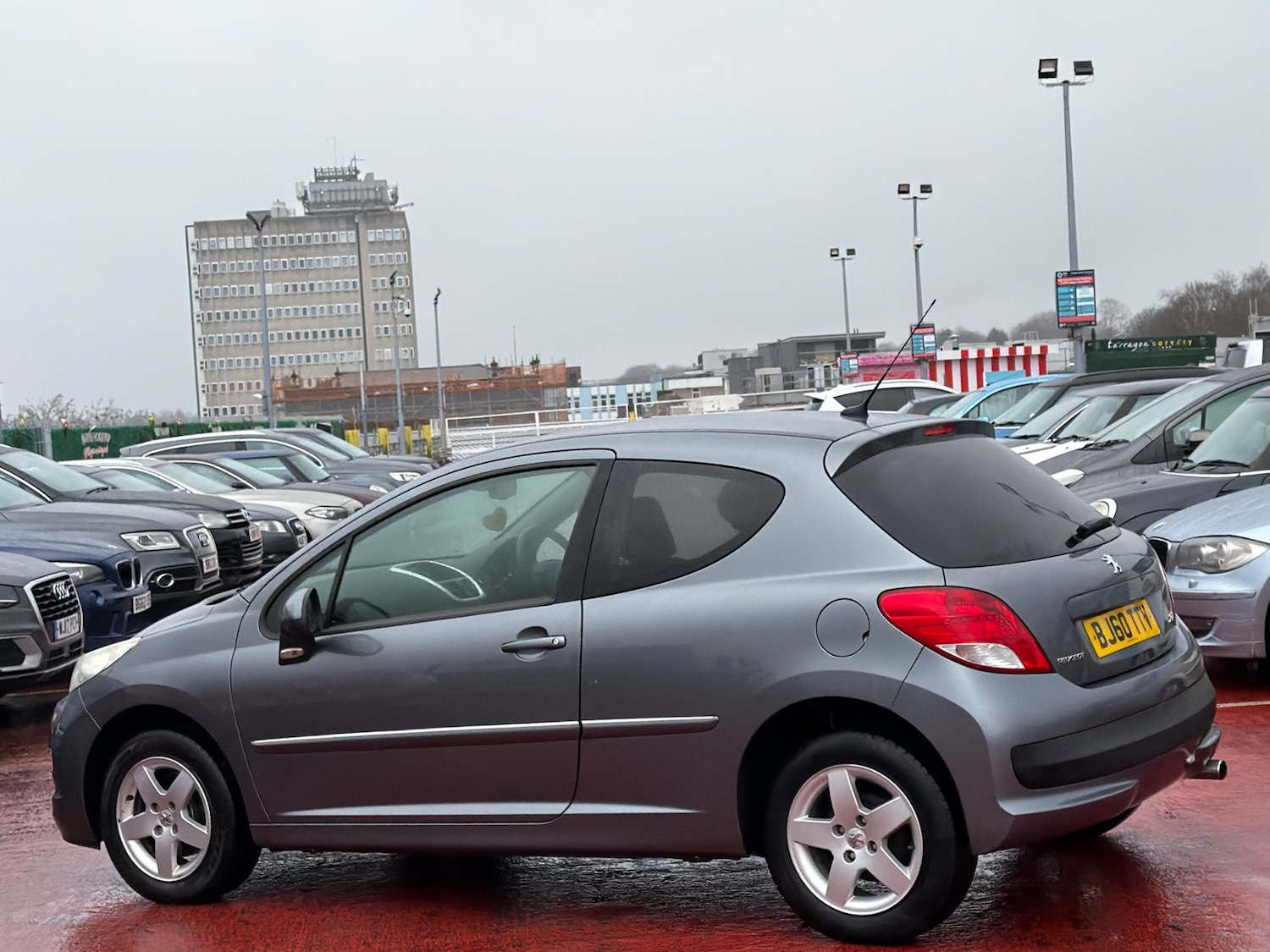 Used Peugeot 207 2010 for sale - 77704586: Photo 2