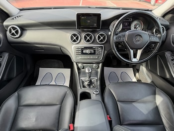 Used Mercedes-Benz A-Class 2014 for sale - 77760853: Photo