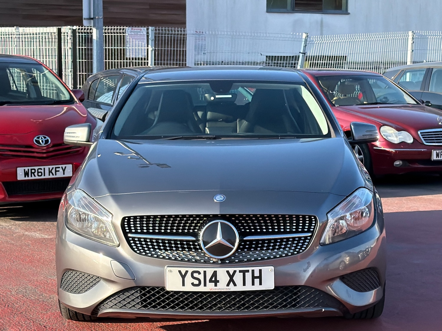 Used Mercedes-Benz A-Class 2014 for sale - 77760853: Photo 5