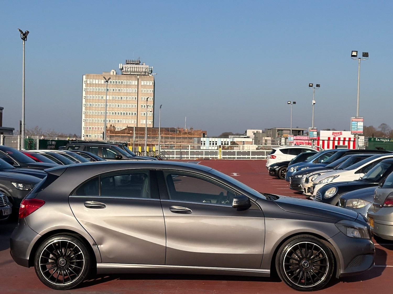 Used Mercedes-Benz A-Class 2014 for sale - 77760853: Photo 9