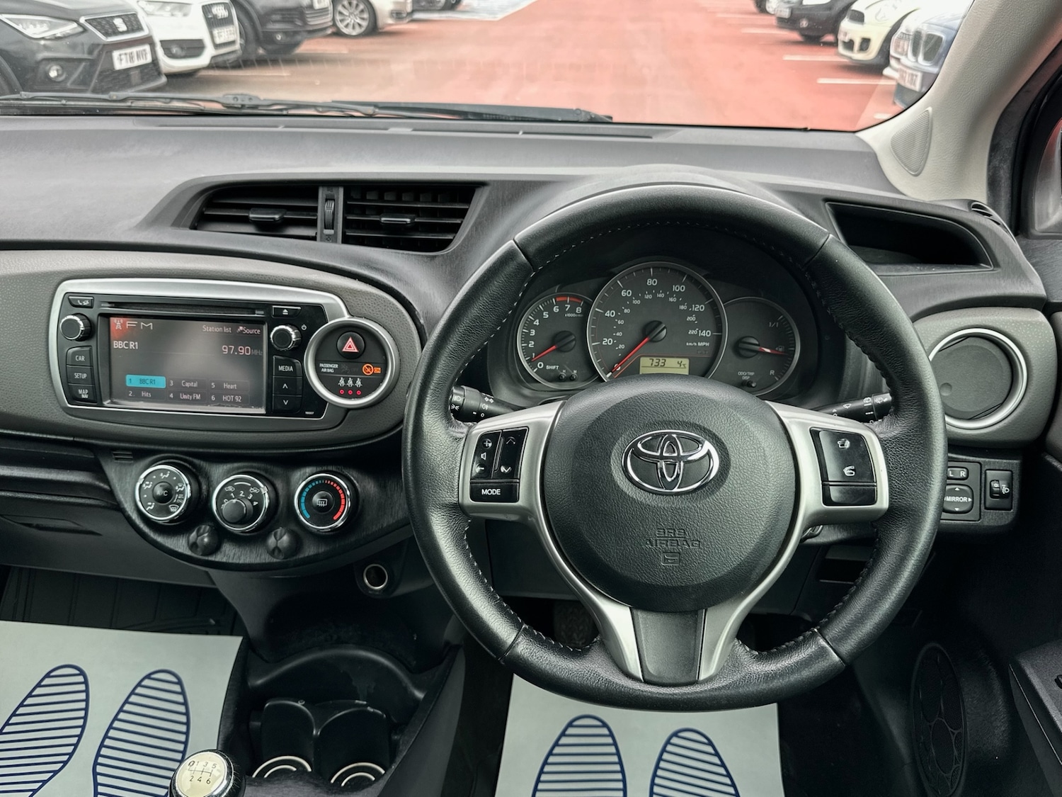 Used Toyota Yaris 2013 for sale - 77675425: Photo 4