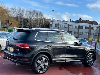 Used Volkswagen Touareg 2011 for sale - 77460848: Photo