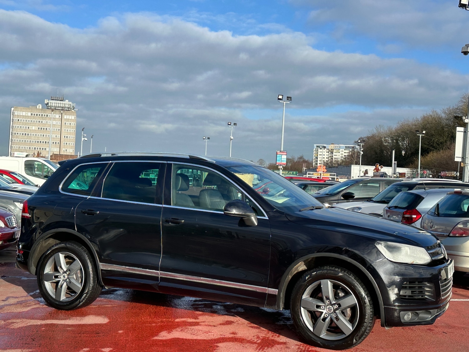 Used Volkswagen Touareg 2011 for sale - 77460848: Photo 7