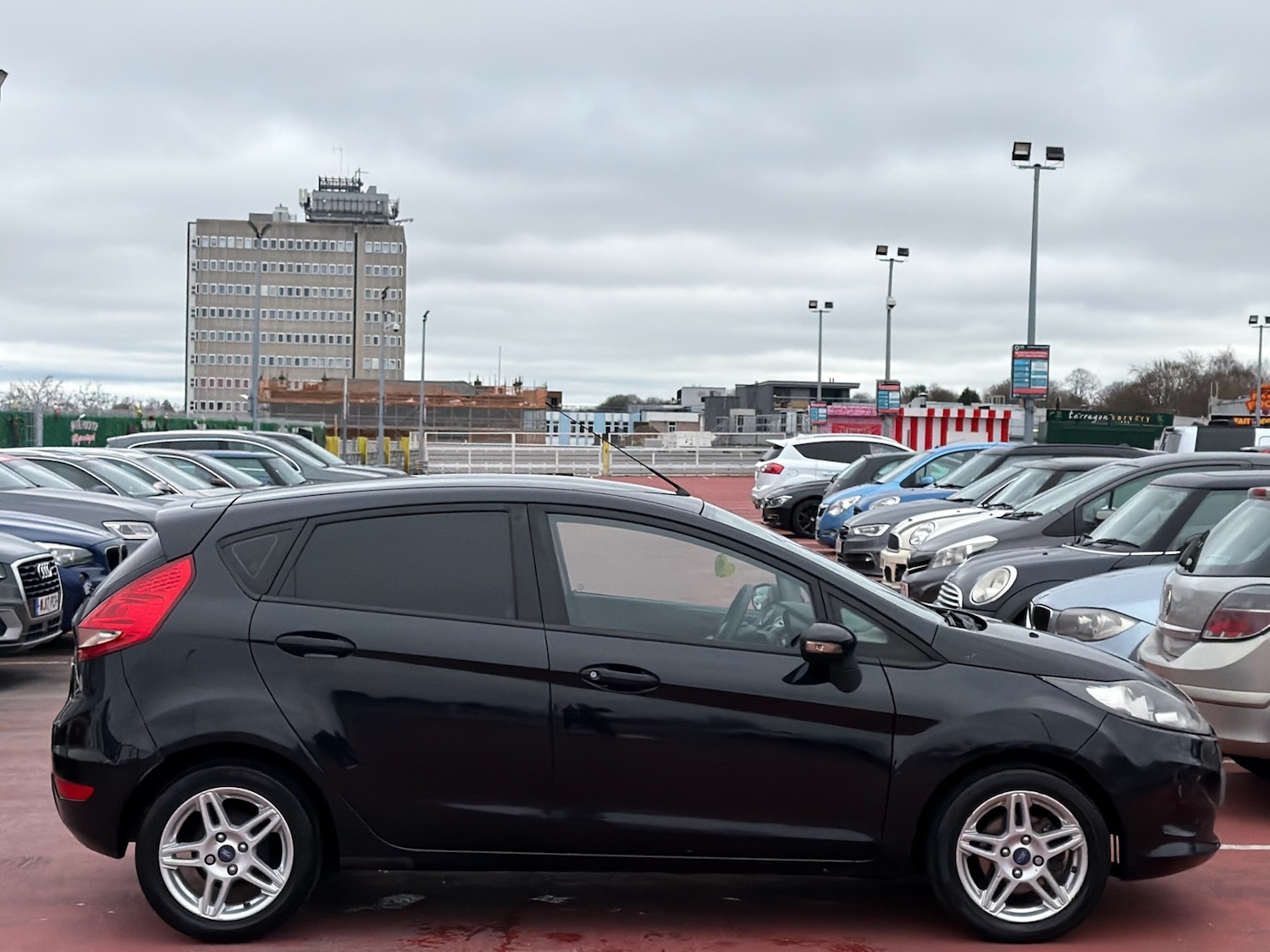 Used Ford Fiesta 2009 for sale - 77759739: Photo 9