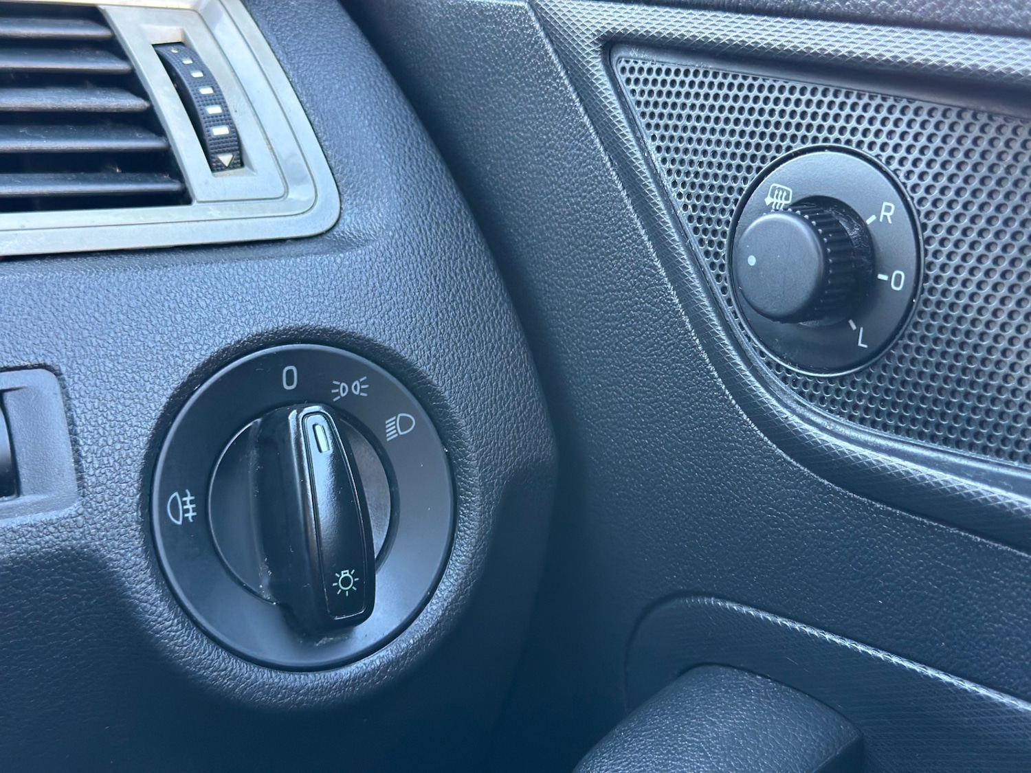 Used Skoda Rapid Spaceback 2014 for sale - 76706990: Photo 17