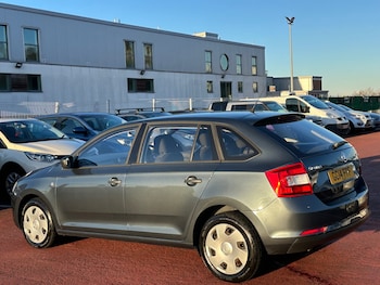 Used Skoda Rapid Spaceback 2014 for sale - 76706990: Photo
