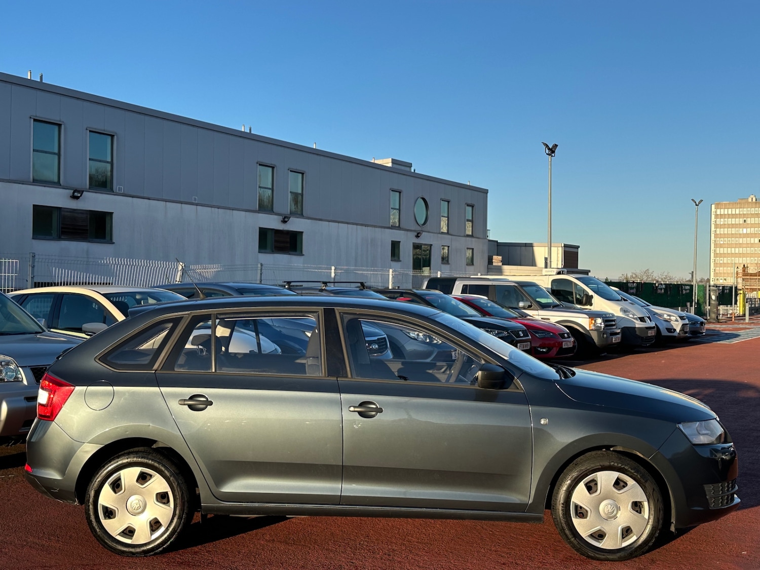 Used Skoda Rapid Spaceback 2014 for sale - 76706990: Photo 9