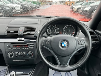 Used BMW 1 Series 2010 for sale - 77563397: Photo