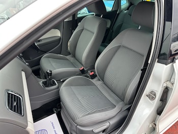 Used Volkswagen Polo 2015 for sale - 75773025: Photo