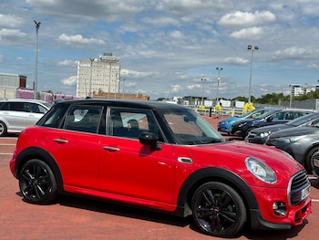 Used MINI Hatch 2017 for sale - 75918989: Photo