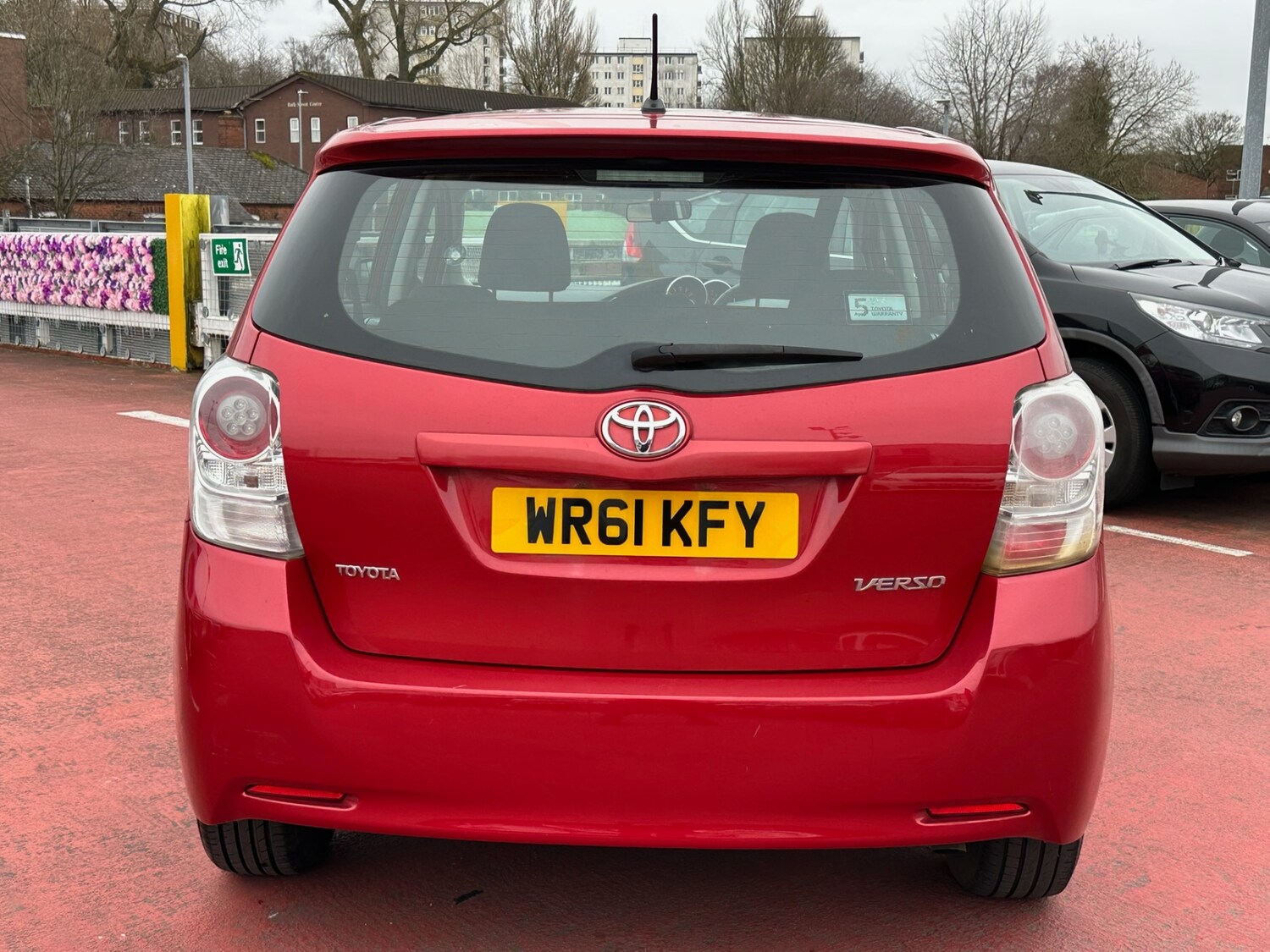 Used Toyota Verso 2011 for sale - 77687949: Photo 6