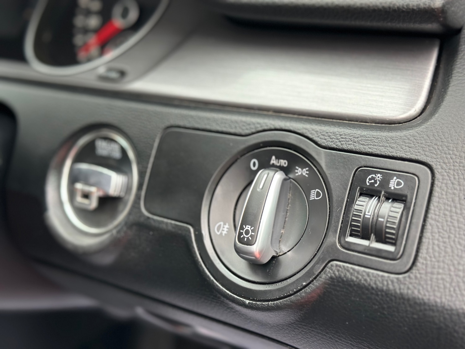 Used Volkswagen Passat 2014 for sale - 77564309: Photo 18