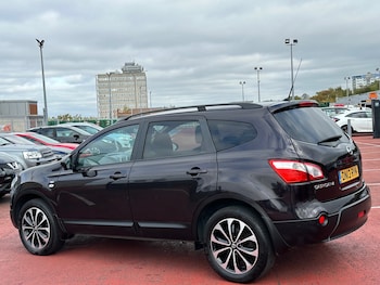 Used Nissan Qashqai+2 2013 for sale - 76226067: Photo 2