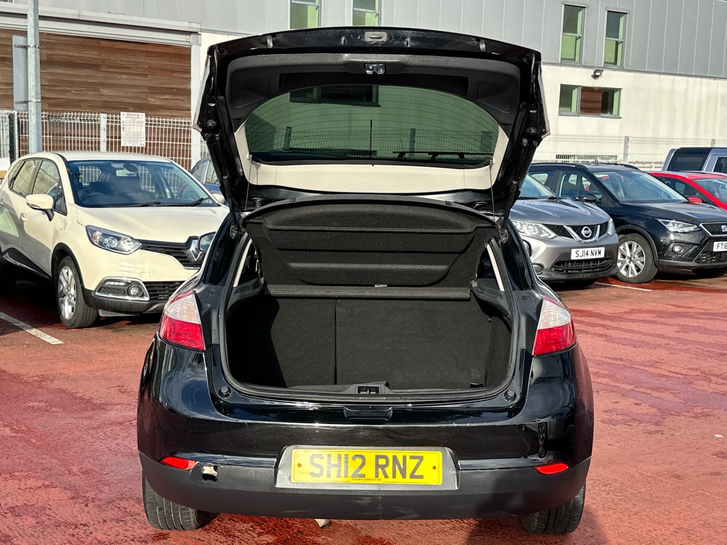 Used Renault Megane 2012 for sale - 76651092: Photo 11