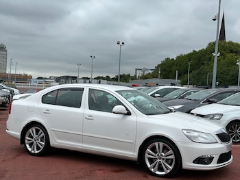Skoda - Octavia