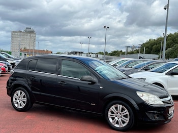 Vauxhall - Astra
