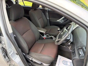 Used Toyota Verso 2011 for sale - 78674490: Photo