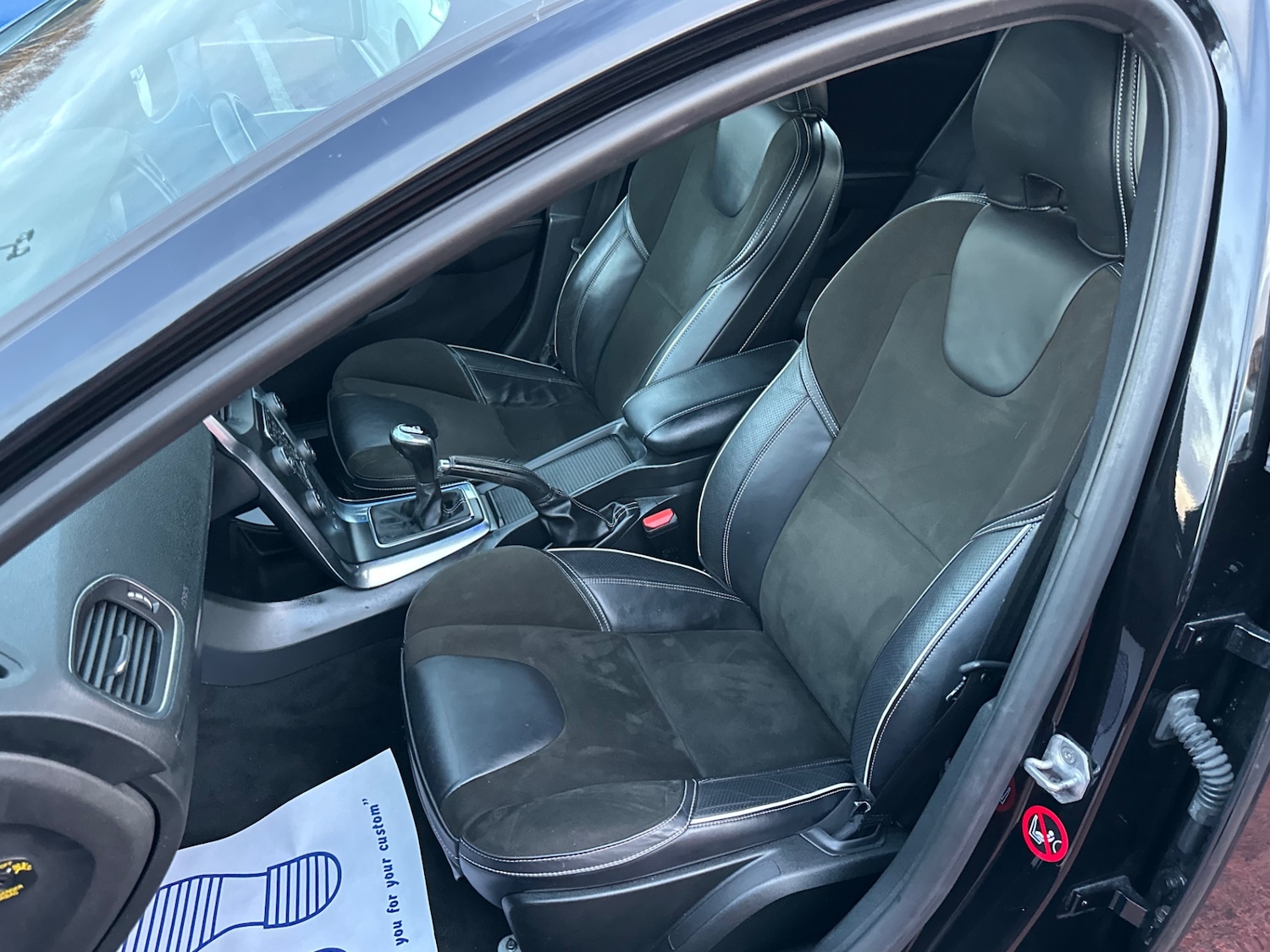 Used Volvo V40 2015 for sale - 76963800: Photo 12