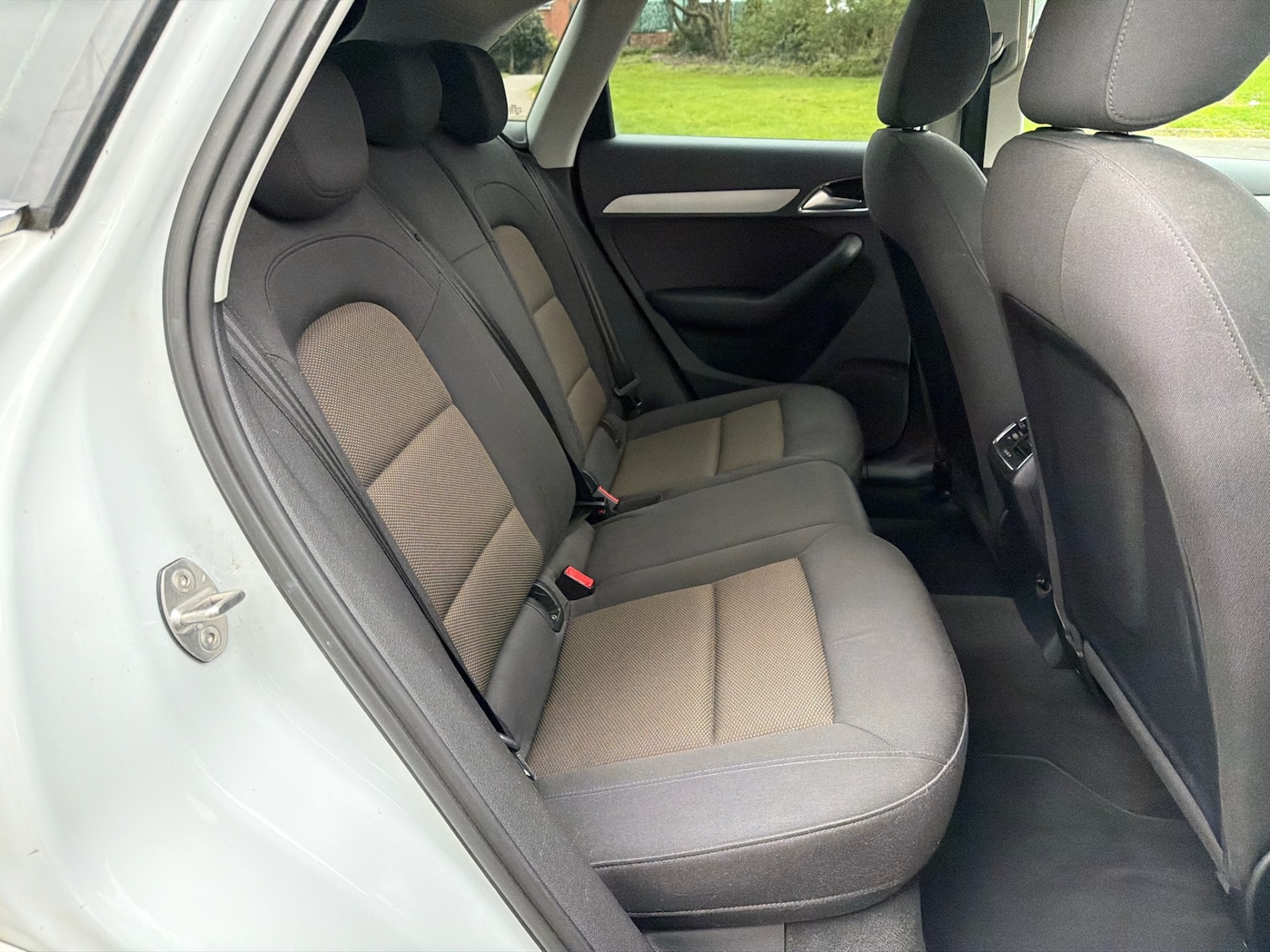 Used Audi Q3 2013 for sale - 78098518: Photo 15