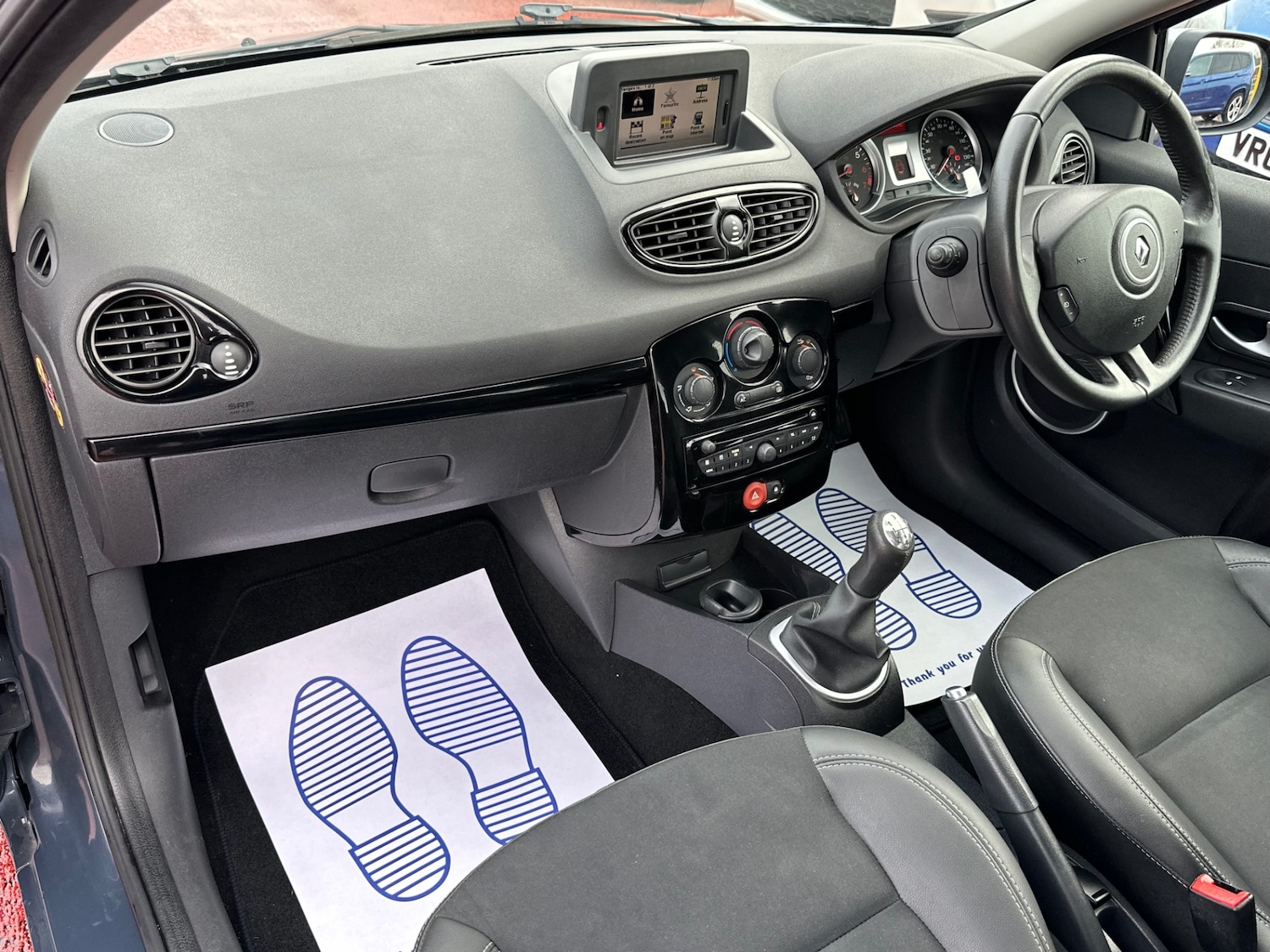 Used Renault Clio 2012 for sale - 76959749: Photo 14