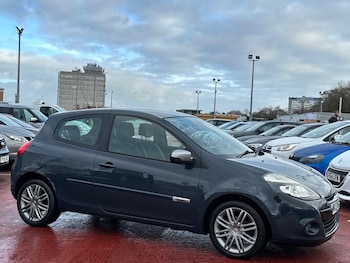 Used Renault Clio 2012 for sale - 76959749: Photo
