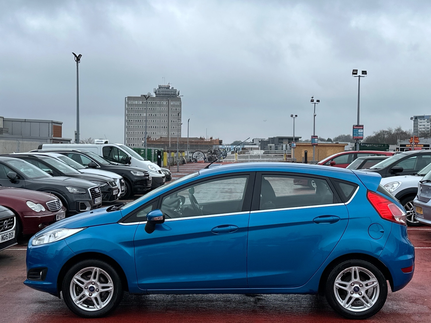Used Ford Fiesta 2013 for sale - 77475573: Photo 10