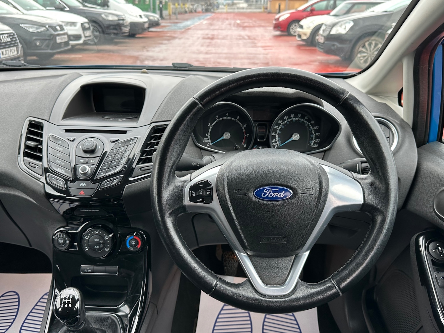 Used Ford Fiesta 2013 for sale - 77475573: Photo 4